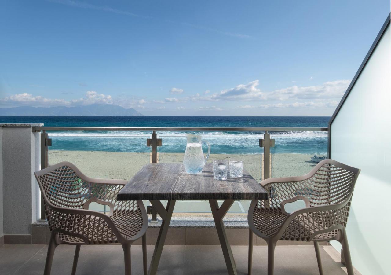 Privilege Luxury Living Sarti Exterior photo